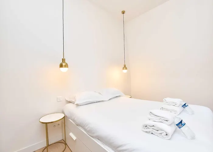 Luminous Flat- 1 Bdr 2p - Victor Hugo Arc De Triomphe * Париж