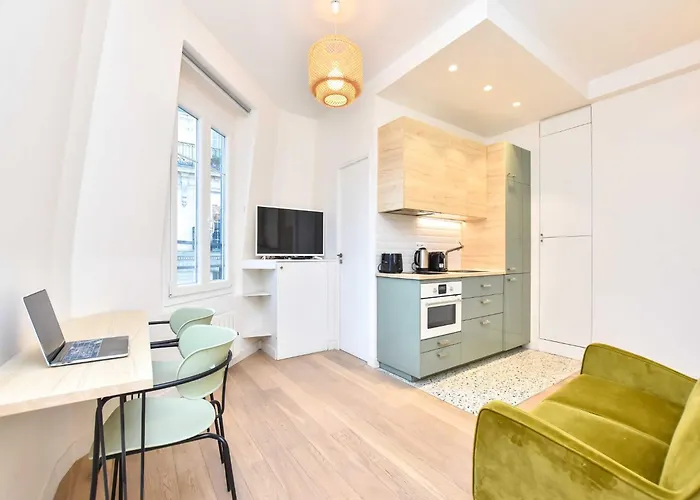 Luminous Flat- 1 Bdr 2p - Victor Hugo Arc De Triomphe Париж